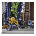DWE492GK DeWALT 230 mm kampinis šlifuoklis su nusiurbimo gaubtu