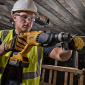 DCD100YNT DeWALT 18V XR suktuvas – smūginis gręžtuvas