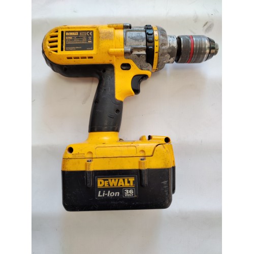 EKSPOZICINIS DC900 DeWALT 36V suktuvas – gręžtuvas