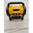 EKSPOZICINIS DCR019 DeWALT FM/AM radijo grotuvas
