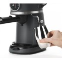 BXCO800E Black+Decker pusiau automatinis kavos aparatas 3.5bar 800W