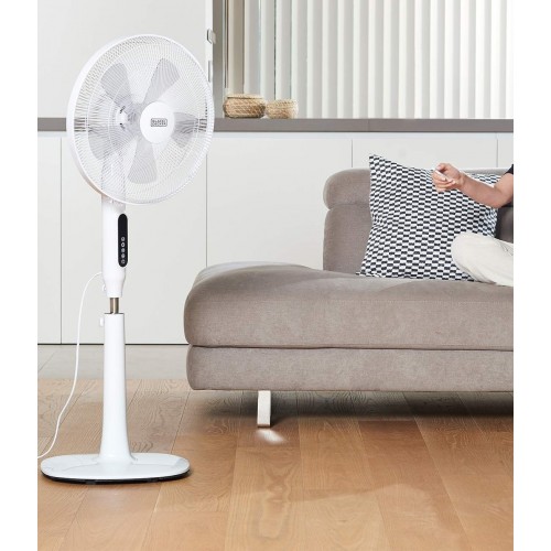 BXEFP50E Black+Decker ventiliatorius su stovu 50W
