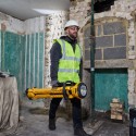 DCL079W1 DeWALT 18V šviestuvas su trikoju stovu (1x8.0 Ah)