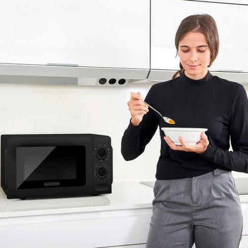 BXMZ702E Black+Decker mikrobangų krosnelė su griliaus funkcija