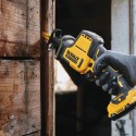 EKSPOZICINIS DCS312N DeWALT 12V kompaktiškas tiesinis pjūklas