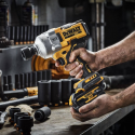 DCF961P1G DeWALT 18V akumuliatorinis veržliasukis (1x5.0 Ah)