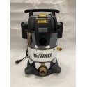 DXV30SAPTA DeWALT 30l sauso ir drėgno valymo siurblys su elektros lizdu 1050W