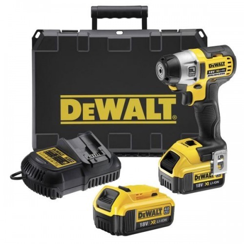 DCF895M2 DeWALT 18V smūginis suktuvas (2x4.0 Ah)